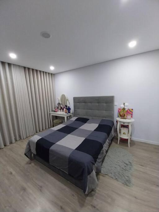 הוילה קורויוס Valadares House מראה חיצוני תמונה